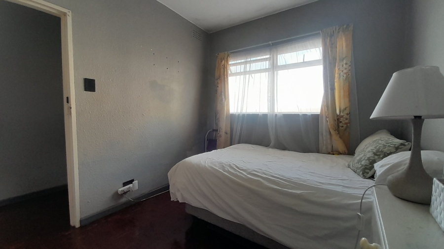 2 Bedroom Property for Sale in Wynberg Western Cape